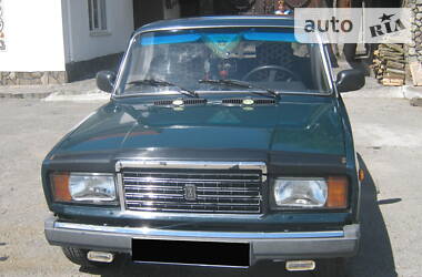 Седан ВАЗ / Lada 2107 2005 в Гусятине
