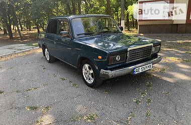 Седан ВАЗ / Lada 2107 2005 в Пятихатках