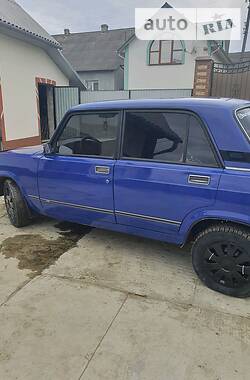 Седан ВАЗ / Lada 2107 1997 в Глибокій