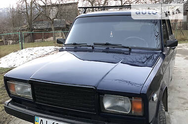 Седан ВАЗ / Lada 2107 2002 в Вижнице