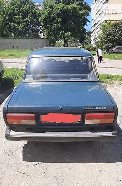 Седан ВАЗ / Lada 2107 2008 в Днепре