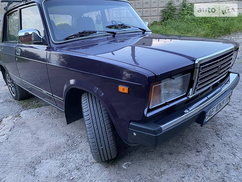 Седан ВАЗ / Lada 2107 2005 в Кривом Роге