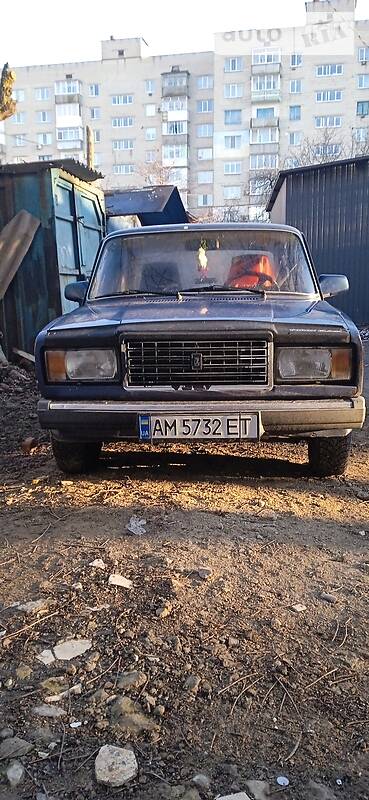 Седан ВАЗ / Lada 2107 2005 в Казатине фото 4 Седан ВАЗ / Lada 2107 2005 в Казатине