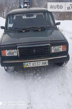 Седан ВАЗ / Lada 2107 2001 в Ивано-Франковске