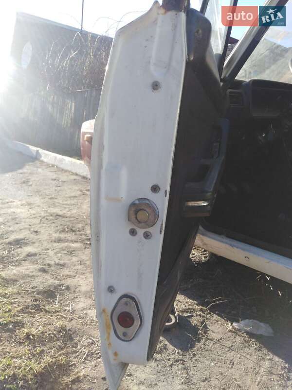 Седан ВАЗ / Lada 2107 1987 в Дніпрі фото 9 Седан ВАЗ / Lada 2107 1987 в Дніпрі