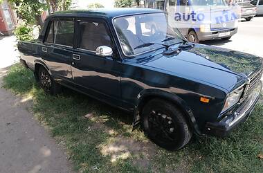 Седан ВАЗ / Lada 2107 2003 в Бердичеве