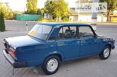 Седан ВАЗ / Lada 2107 2003 в Одессе