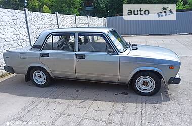 Седан ВАЗ / Lada 2107 2006 в Александрие