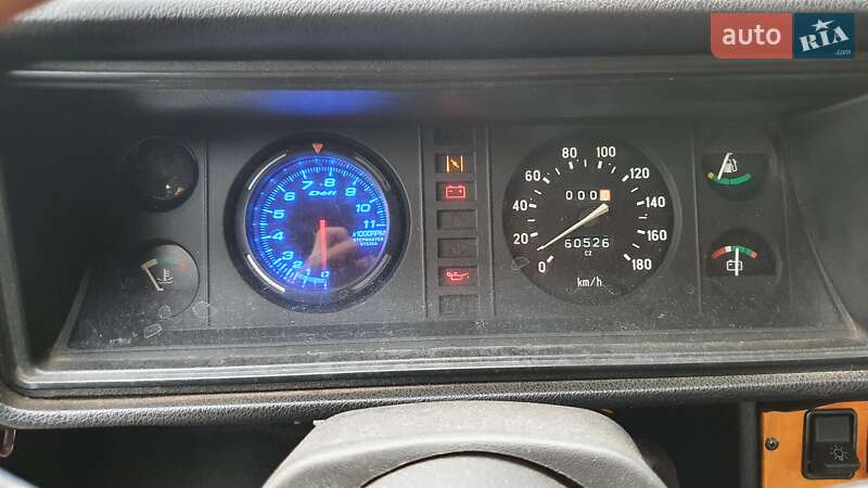 Седан ВАЗ / Lada 2107 2001 в Днепре