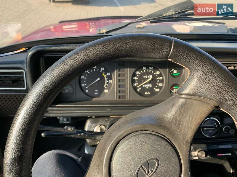 Седан ВАЗ / Lada 2107 2004 в Павлограді