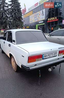 Седан ВАЗ / Lada 2107 2005 в Павлограде