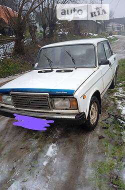 Седан ВАЗ / Lada 2107 1986 в Шумске