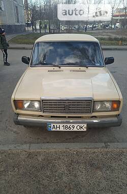Седан ВАЗ / Lada 2107 1986 в Дніпрі