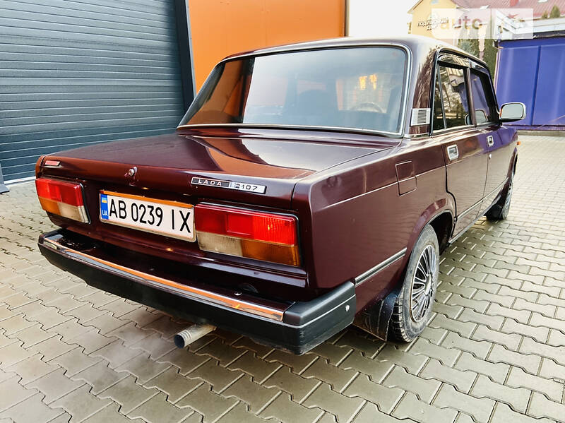 Седан ВАЗ / Lada 2107 2007 в Вінниці
