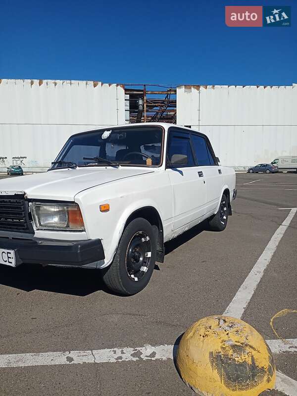 Седан ВАЗ / Lada 2107 2004 в Одесі
