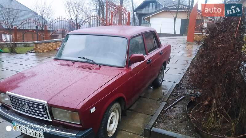 Седан ВАЗ / Lada 2107 2004 в Тячеве
