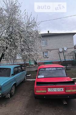 Седан ВАЗ / Lada 2107 1997 в Великой Михайловке