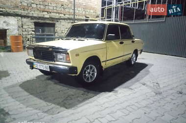 Хэтчбек ВАЗ / Lada 2107 1988 в Черновцах