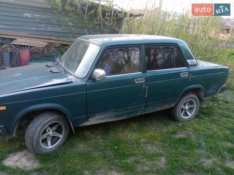 Седан ВАЗ / Lada 2107 2002 в Тернополе