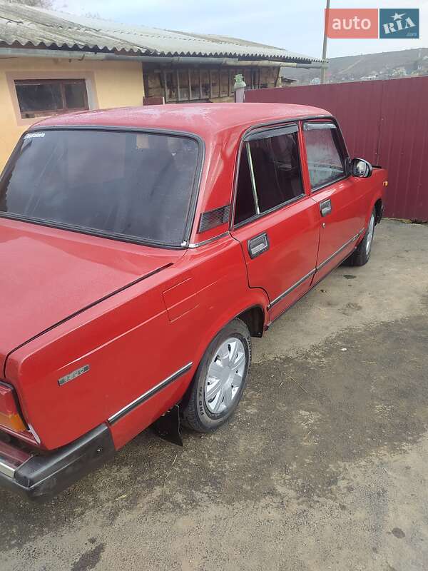 Седан ВАЗ / Lada 2107 1995 в Одесі