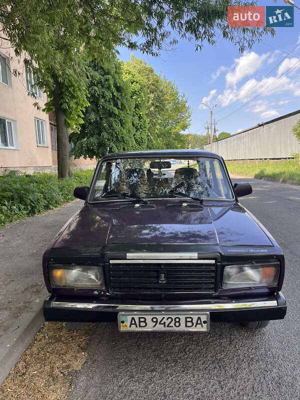 Седан ВАЗ / Lada 2107 2005 в Тульчине