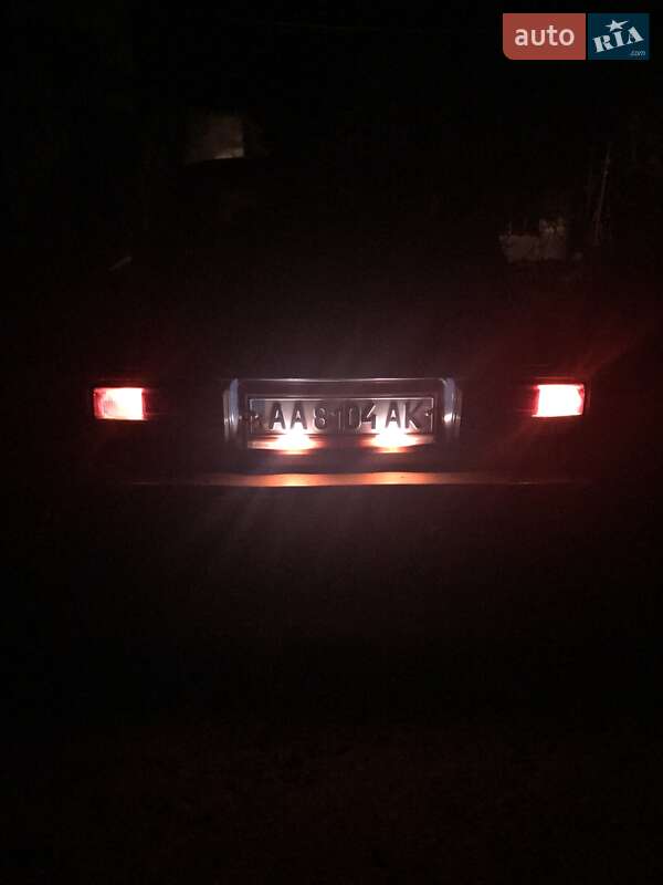 Седан ВАЗ / Lada 2107 2004 в Белой Церкви фото 4 Седан ВАЗ / Lada 2107 2004 в Белой Церкви