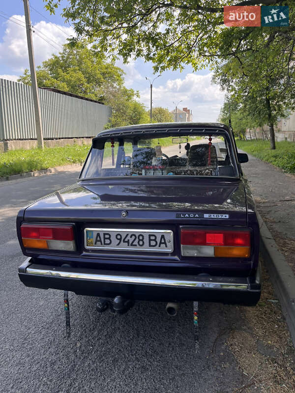 Седан ВАЗ / Lada 2107 2005 в Тульчине