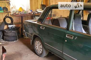 Седан ВАЗ / Lada 2107 1997 в Киеве