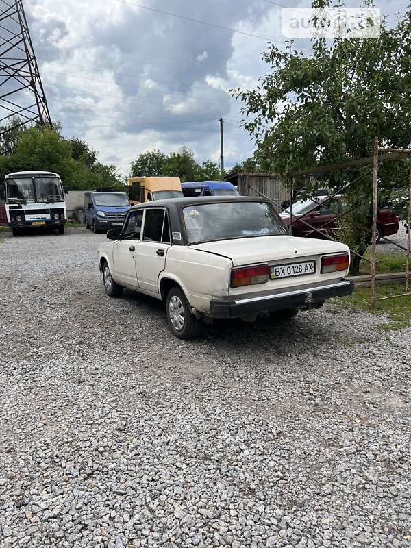 Седан ВАЗ / Lada 2107 1993 в Калиновке