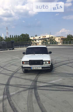 Седан ВАЗ / Lada 2107 1996 в Києві