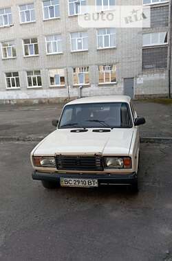 Седан ВАЗ / Lada 2107 1990 в Львове