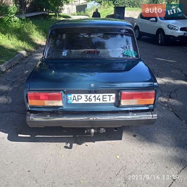 Седан ВАЗ / Lada 2107 2005 в Украинке
