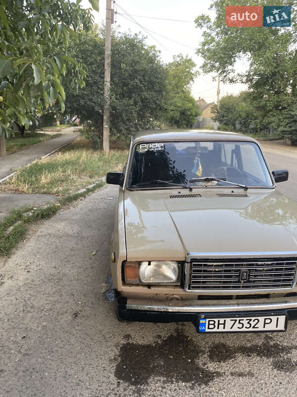 Седан ВАЗ / Lada 2107 1987 в Березанке