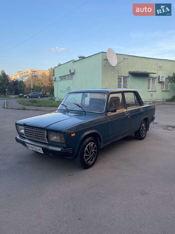Седан ВАЗ / Lada 2107 2002 в Ужгороде фото 6 Седан ВАЗ / Lada 2107 2002 в Ужгороде