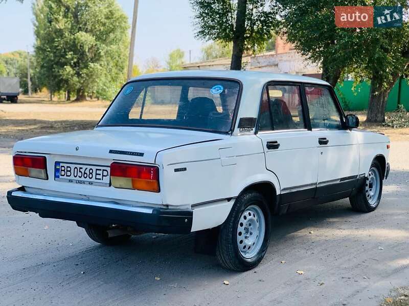 Седан ВАЗ / Lada 2107 1992 в Новомосковске фото 5 Седан ВАЗ / Lada 2107 1992 в Новомосковске