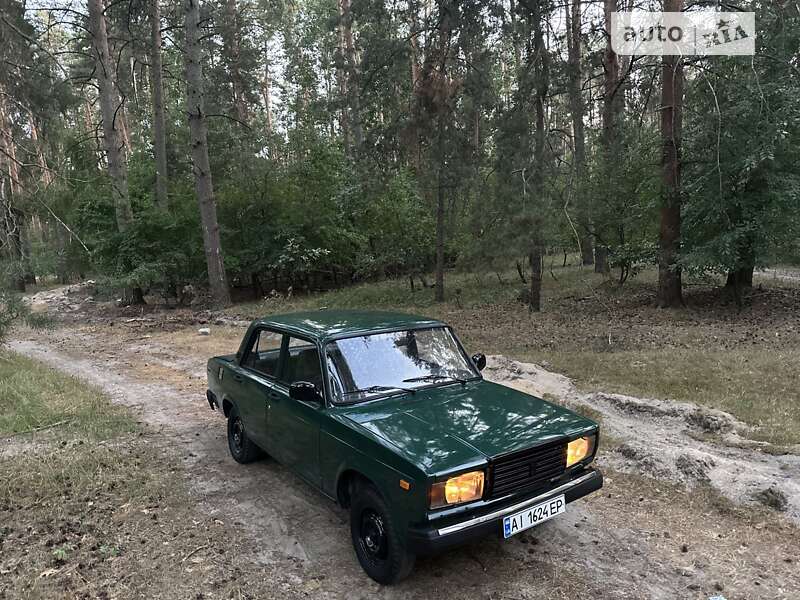 ВАЗ / Lada 2107