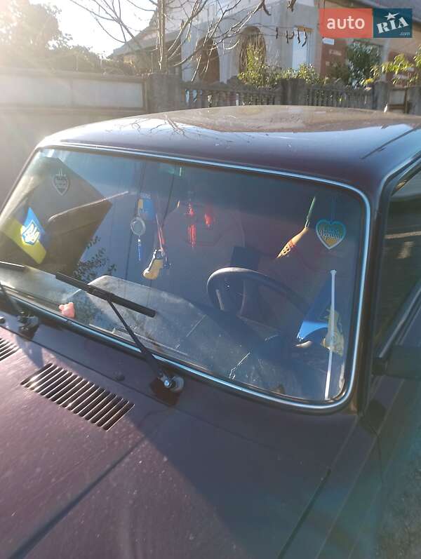 Седан ВАЗ / Lada 2107 2003 в Хусте