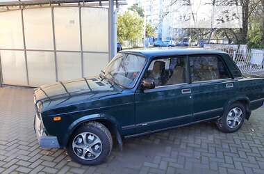 Седан ВАЗ / Lada 2107 2005 в Запорожье