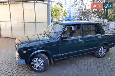 Седан ВАЗ / Lada 2107 2005 в Запорожье