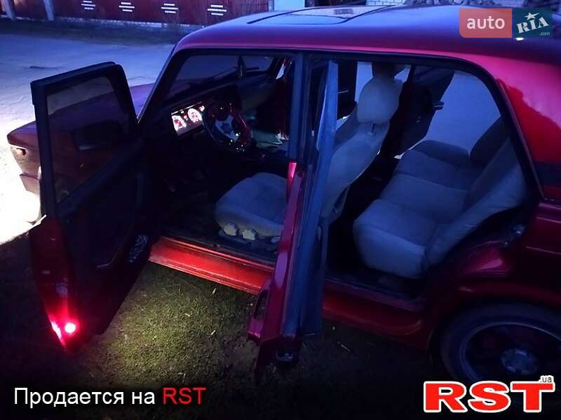 Седан ВАЗ / Lada 2107 1995 в Татарбунарах