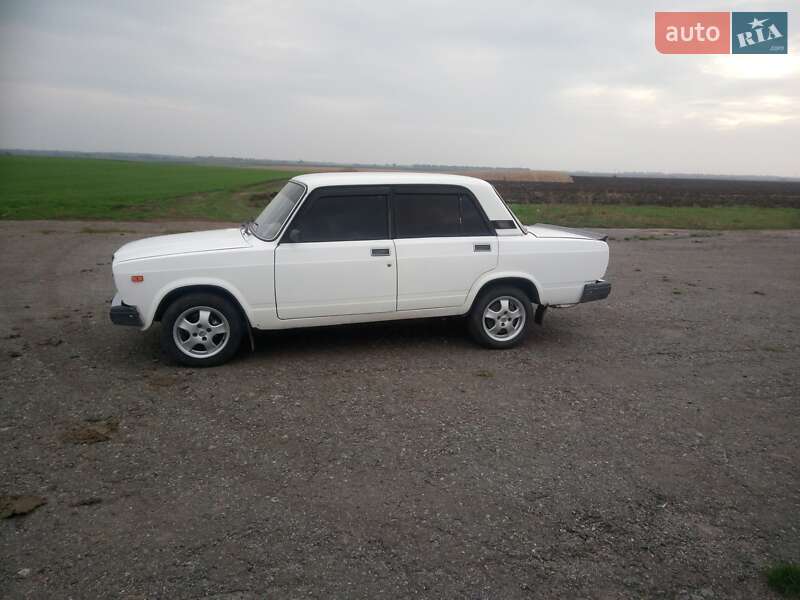 ВАЗ / Lada 2107 2001