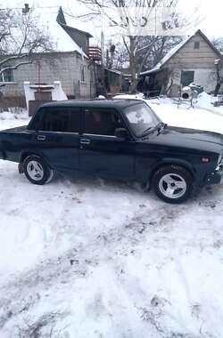 Седан ВАЗ / Lada 2107 2004 в Тетиеве