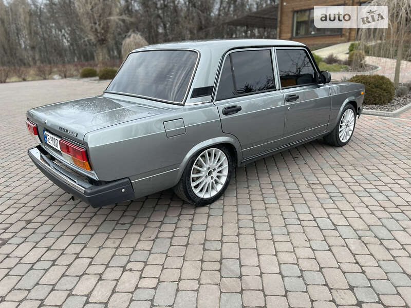 Седан ВАЗ / Lada 2107 2010 в Павлограде фото 4 Седан ВАЗ / Lada 2107 2010 в Павлограде