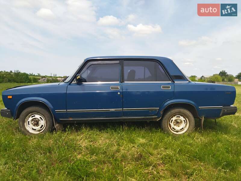 Седан ВАЗ / Lada 2107 2004 в Костянтинівці (Краматорського району)