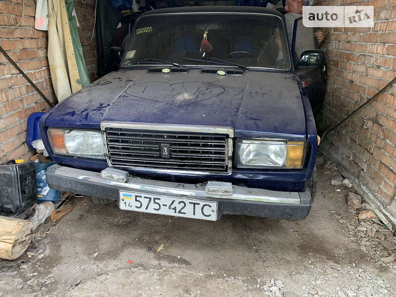 Седан ВАЗ / Lada 2107 1990 в Дрогобичі