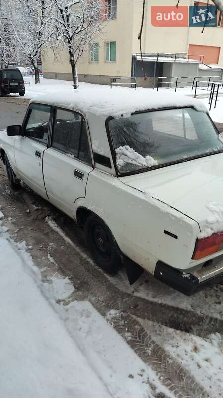 Седан ВАЗ / Lada 2107 1987 в Полтаві