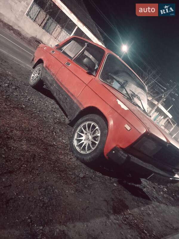 Седан ВАЗ / Lada 2107 1994 в Болграді