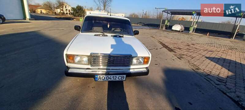 Седан ВАЗ / Lada 2107 2008 в Виноградове