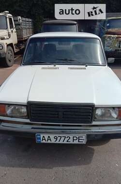 Седан ВАЗ / Lada 2107 1996 в Сумах