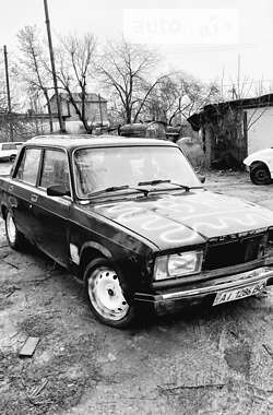 Седан ВАЗ / Lada 2107 1995 в Жмеринці